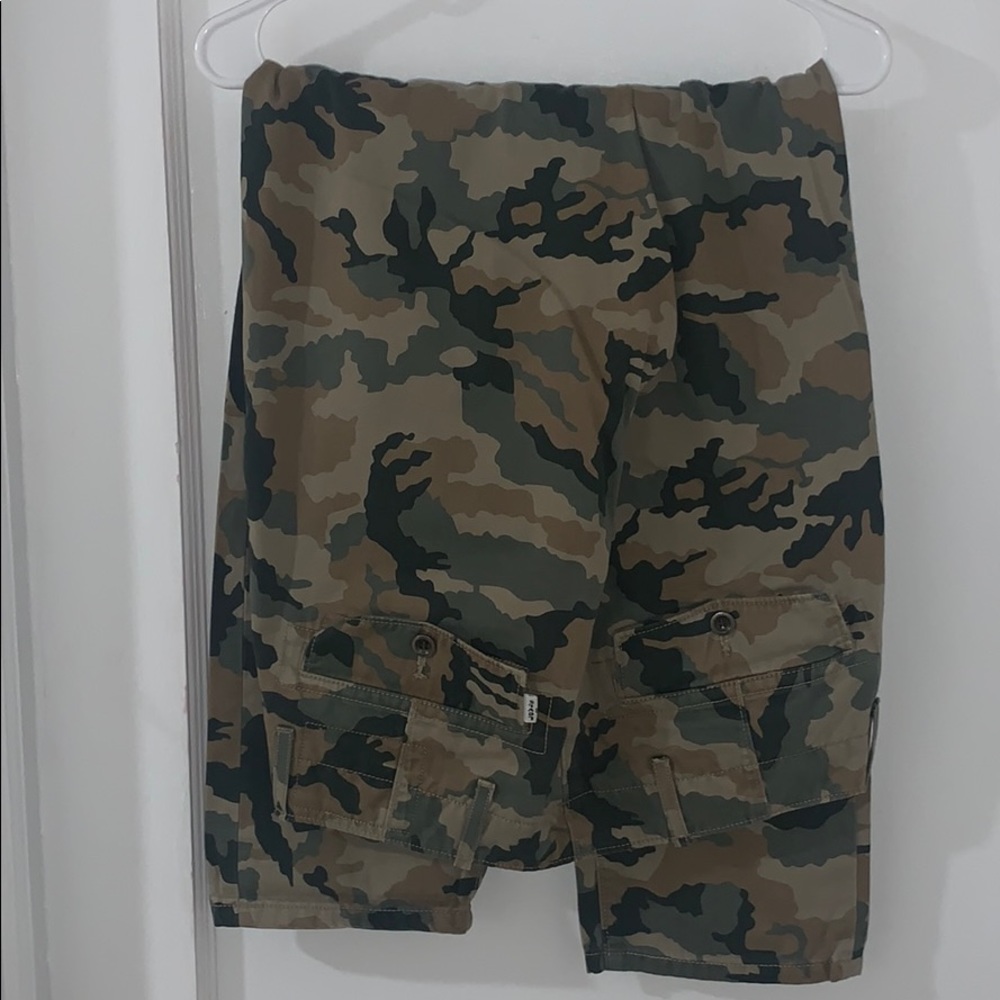 Levi’s camo chino pants